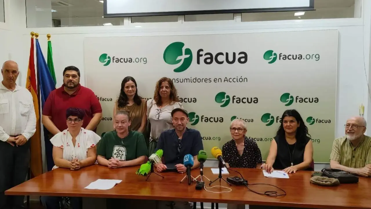  Representantes de ayuntamientos y entidades. | Facua 