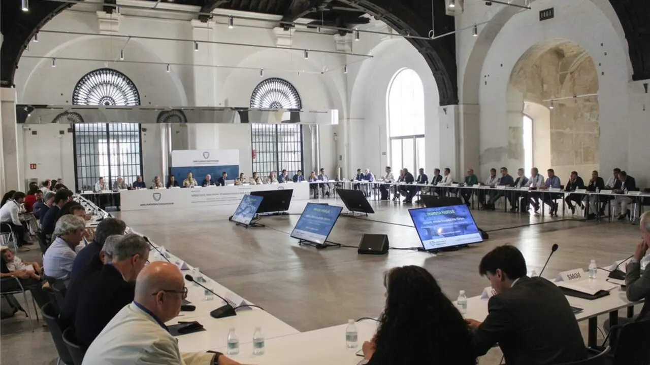  Reuni&oacute;n del Hub de Defensa en Artiller&iacute;a. | Archivo 