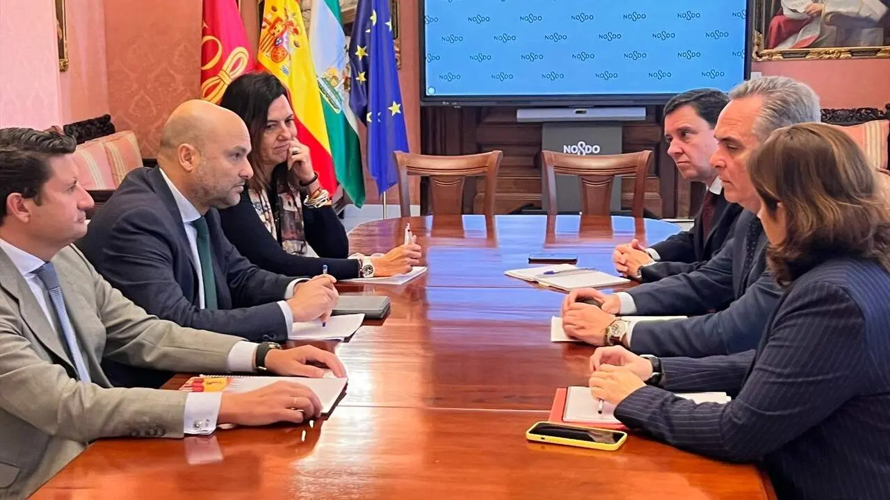  el&aacute;ez y Rodr&iacute;guez Galisteo con Juan Bueno. | EP 