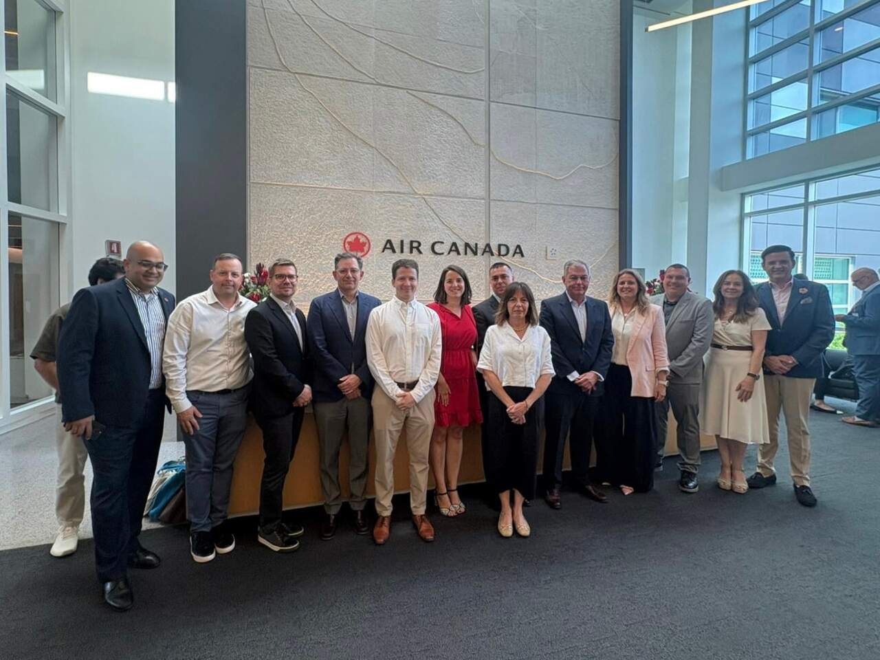 Los participantes en los encuentros con Air Canada. | Ayto